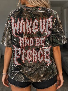 FIRST ROW “Wake Up and Be Fierce” Camo Graphic Tee NWT SIZE MEDIUM